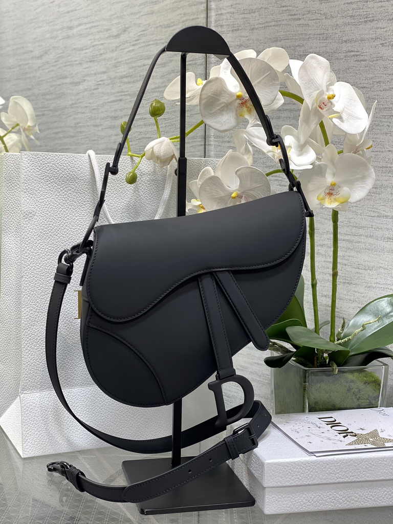 Dior Saddle Bag with Strap M0455 Black Ultramatte Calfskin - Default Title - View 1