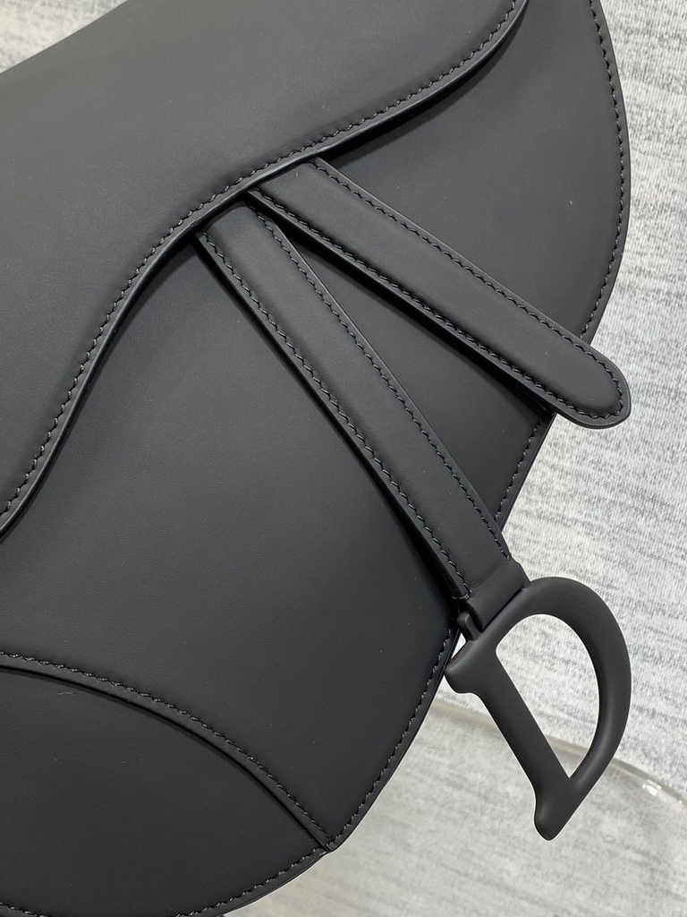 Dior Saddle Bag with Strap M0455 Black Ultramatte Calfskin - Default Title - View 3