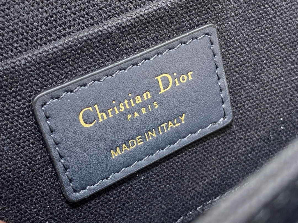 Dior Small 30 Montaigne Avenue Bag Blue Oblique Jacquard M9261 - Default Title - View 7