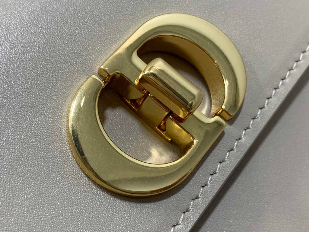 Dior Small 30 Montaigne Avenue Bag Beige Box Calfskin M9261 - Default Title - View 7