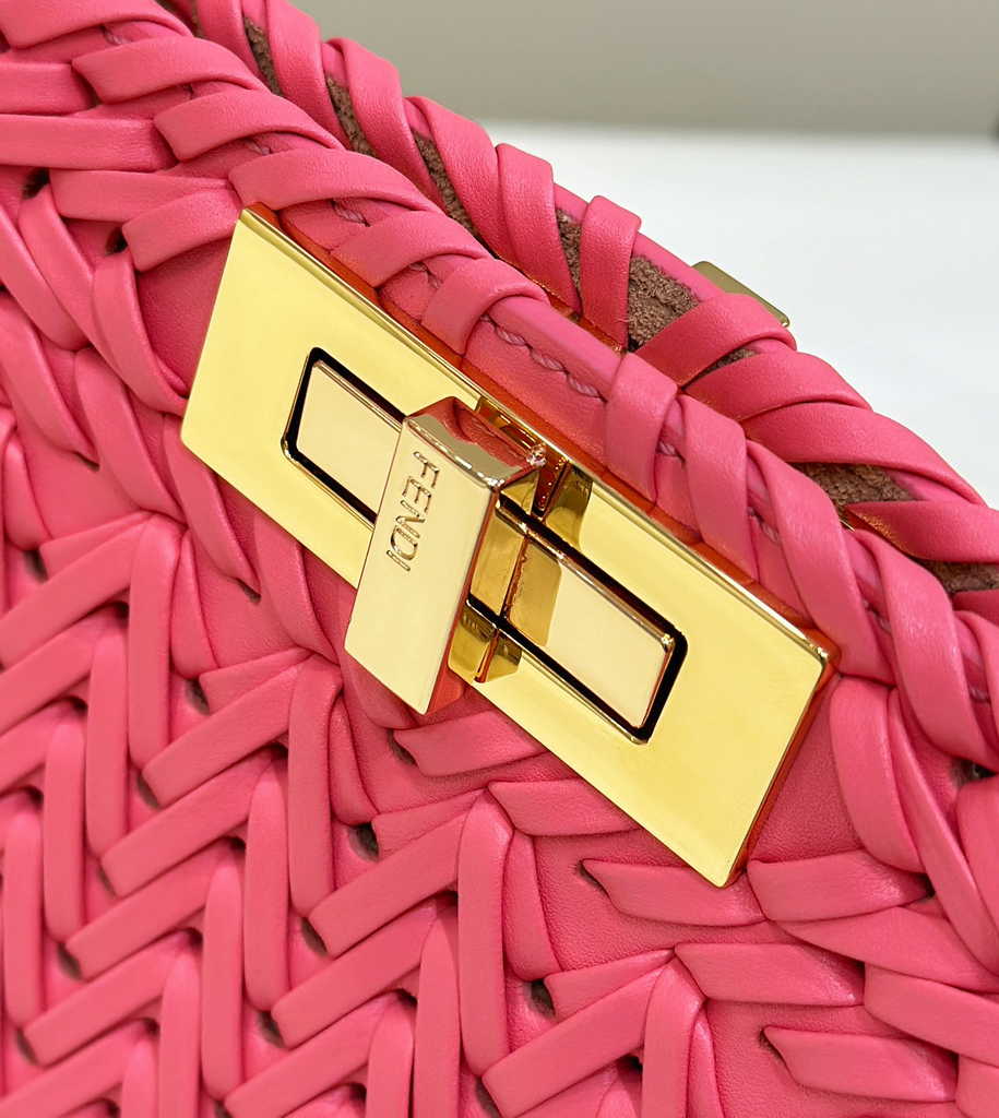 Fendi 8BN321 Peekaboo ISeeU Petite Middle Bag Pink Camellia leather