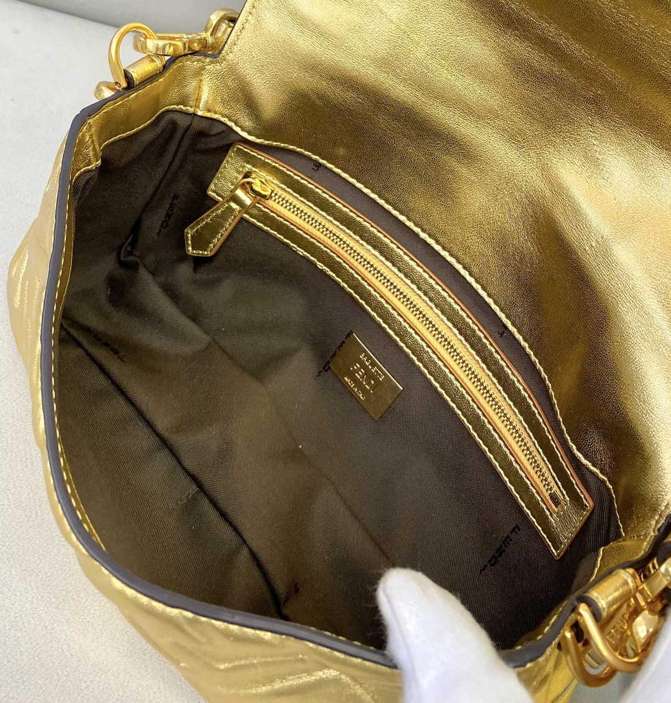 Fendi 8BR600 Baguette Gold leather bag