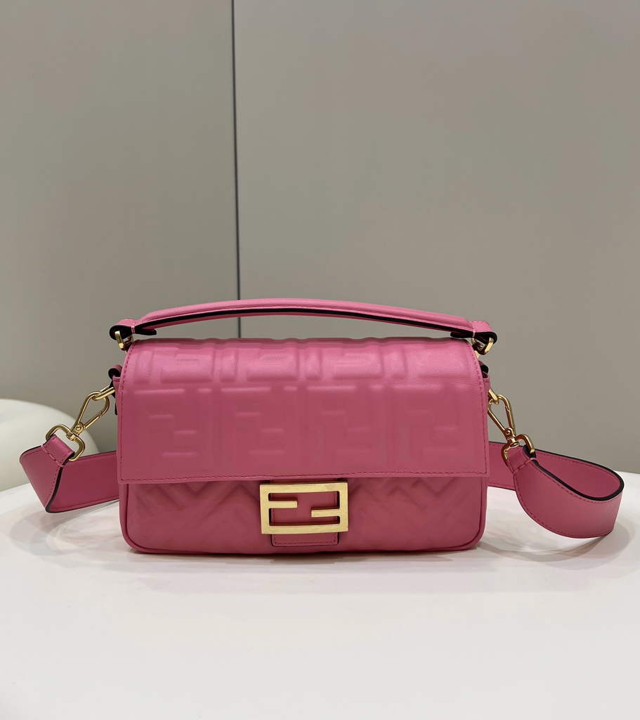 Fendi 8BR600 Baguette Red nappa leather bag