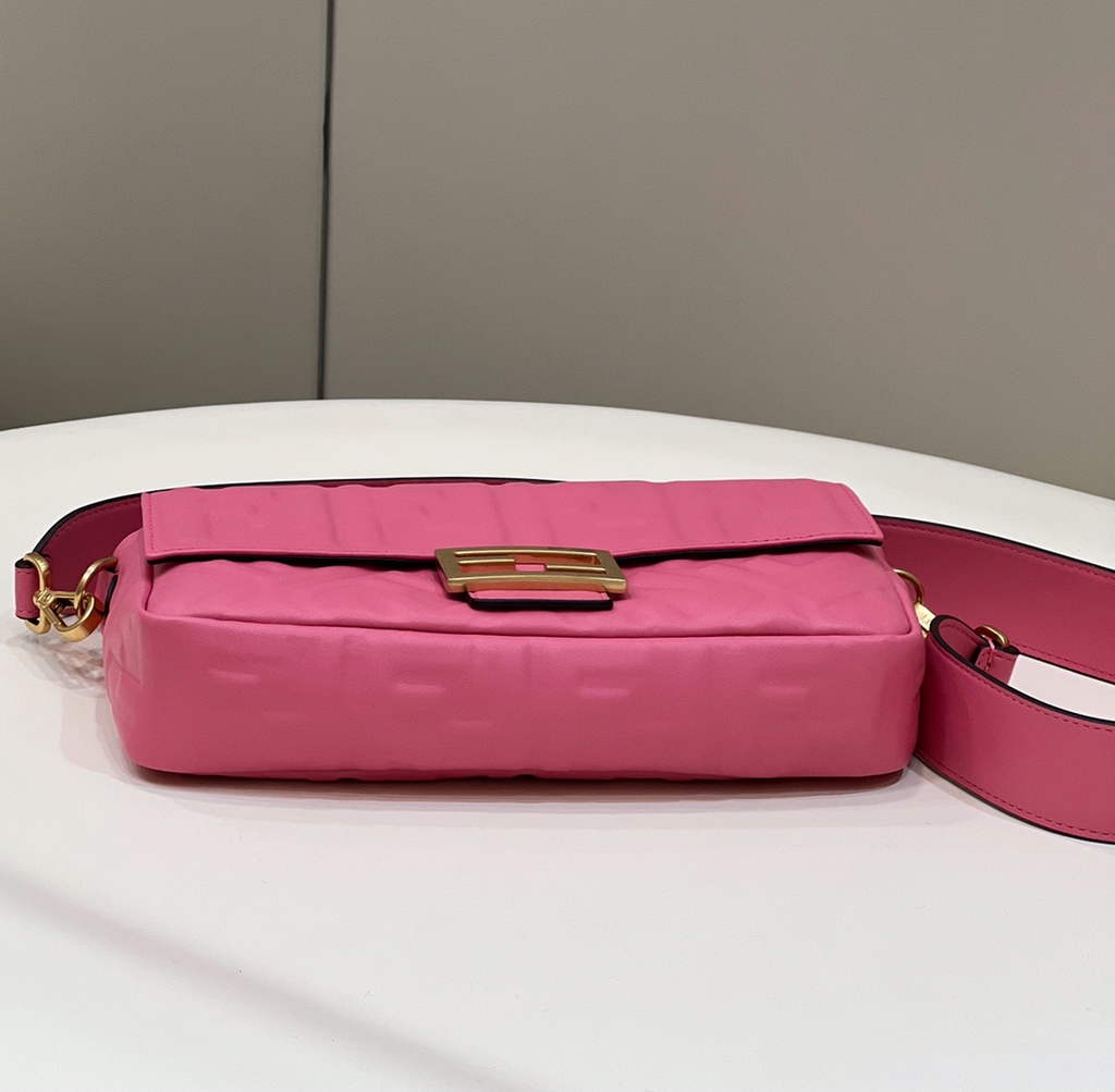 Fendi 8BR600 Baguette Red nappa leather bag