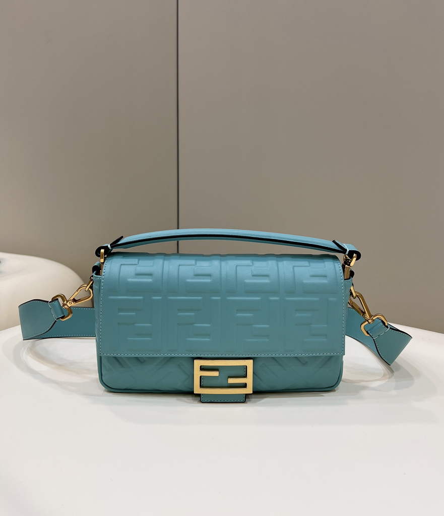 Fendi 8BR600 Baguette Mint green nappa leather bag