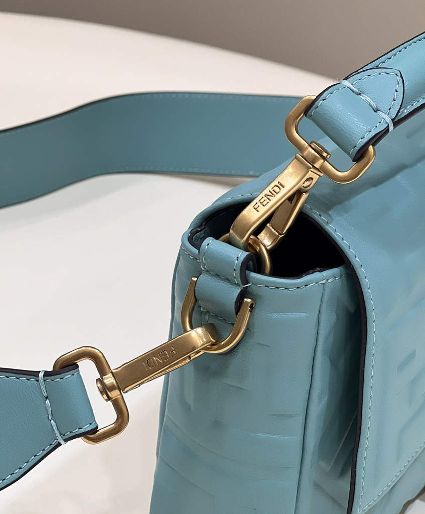 Fendi 8BR600 Baguette Mint green nappa leather bag