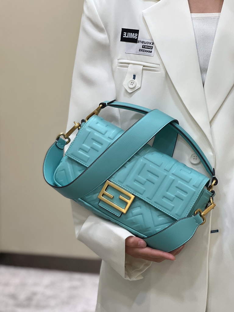 Fendi 8BR600 Baguette Mint green nappa leather bag