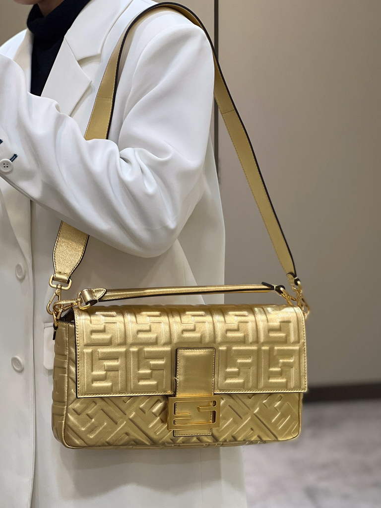 Fendi 8BR771 Baguette Large Gold leather bag