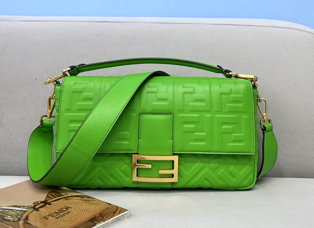 Fendi 8BR771 Baguette Large Green leather bag