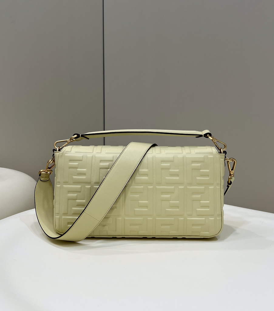 Fendi 8BR771 Baguette Large Beige leather bag