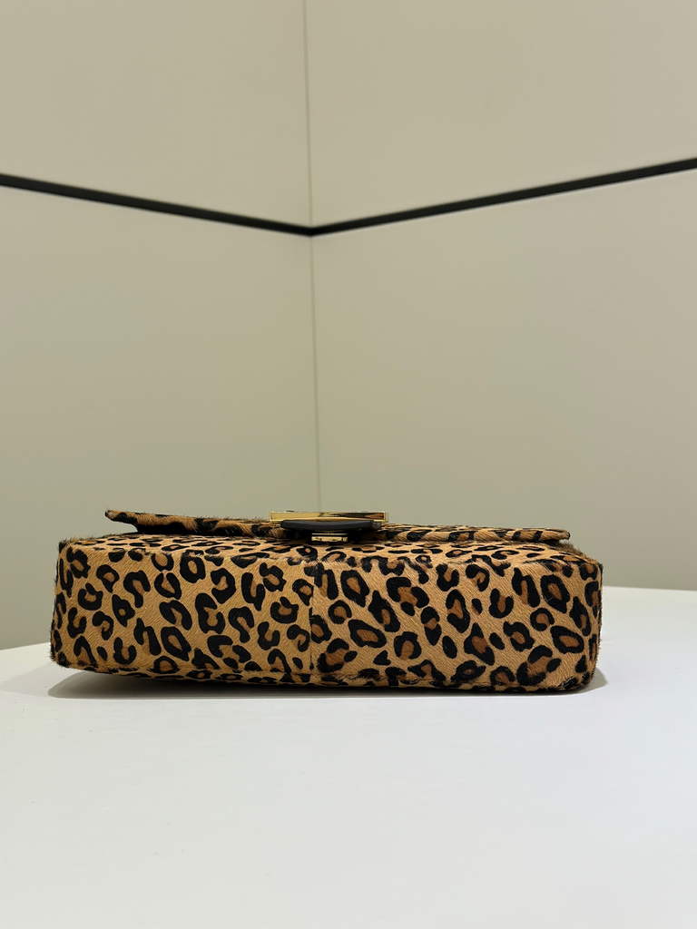 Fendi Baguette Printed Calfskin Leather Bag 8BR600
