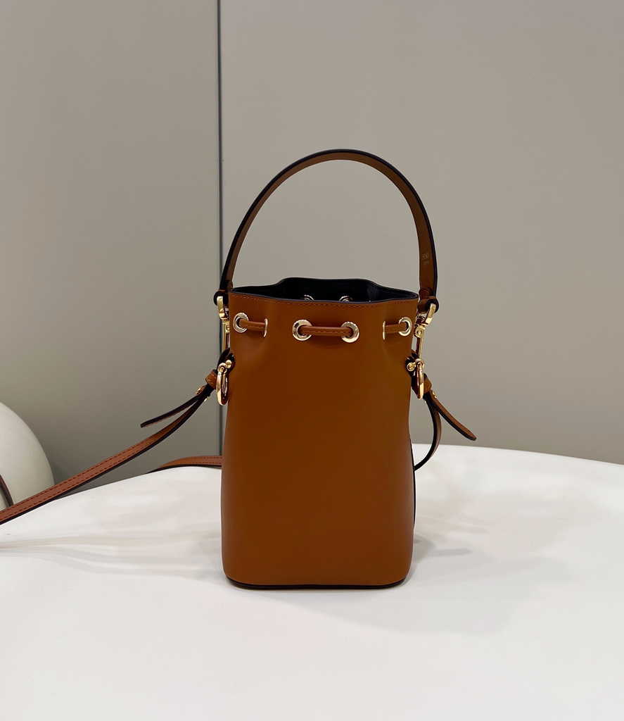 Feendi Bucket Bag Mon Tresor 8BS010 Brown leather mini-bag