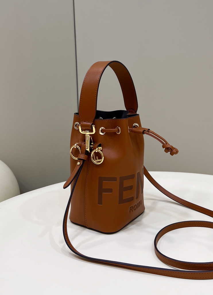 Feendi Bucket Bag Mon Tresor 8BS010 Brown leather mini-bag