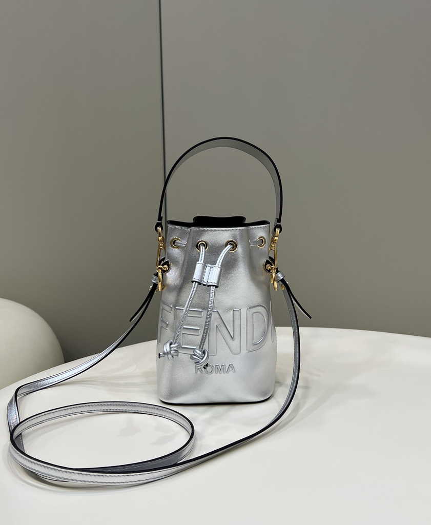 Fendi Bucket Bag Mon Tresor 8BS010 Silver quilted leather Marc Jacobs mini-bag