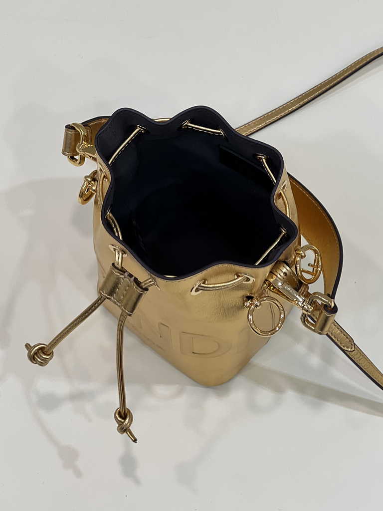 Fendi Bucket Bag Mon Tresor 8BS010 Gold quilted leather Marc Jacobs mini-bag