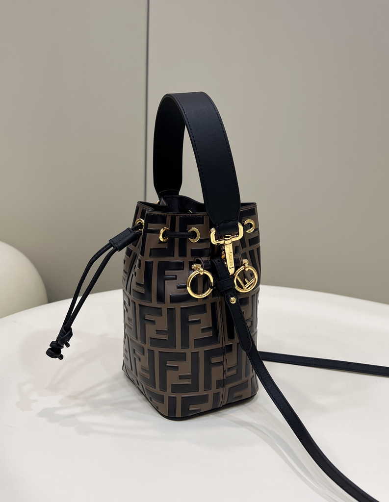 Feendi 8BS010 Bucket Bag Mon Tresor Brown leather mini bag