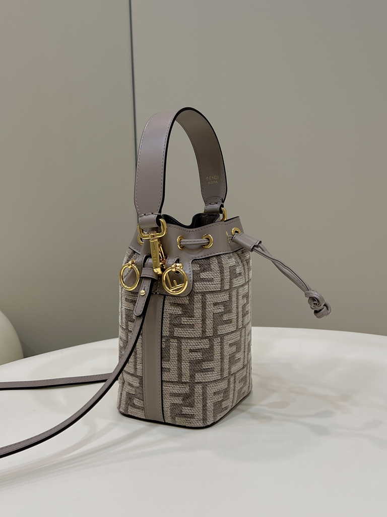 Feendi 8BS010 Bucket Bag Mon Tresor gray leather mini-bag with FF print