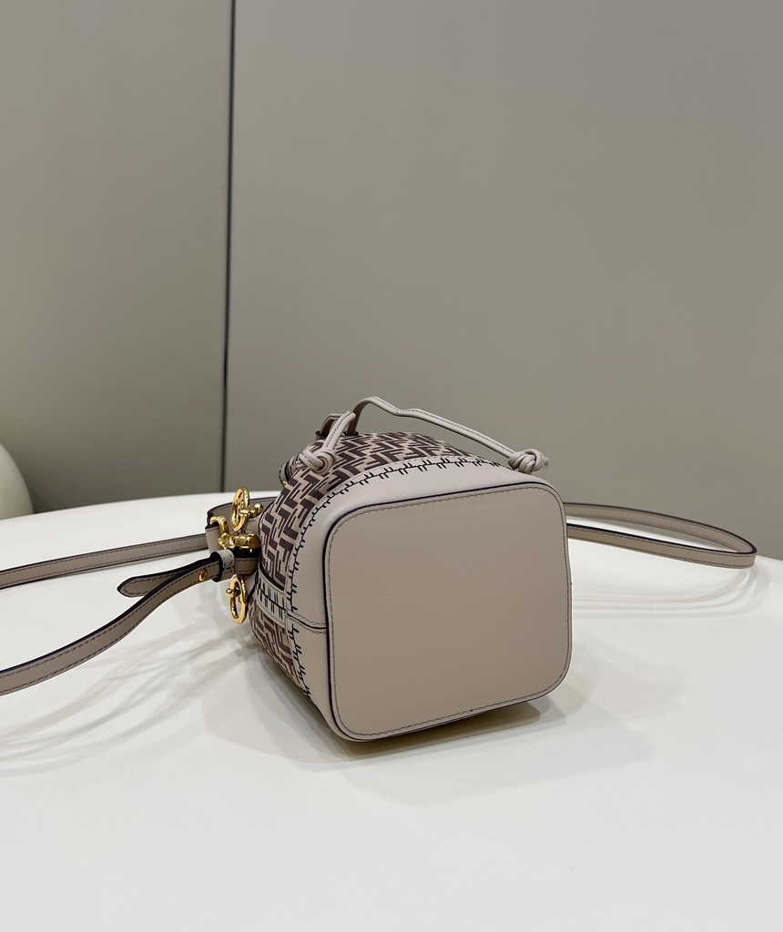 Feendi 8BS010 Bucket Bag Mon Tresor gray leather mini-bag FF print