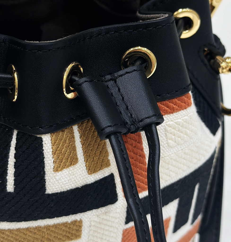 Fendi Bucket Bag Mon Tresor 8BS010 Black FF