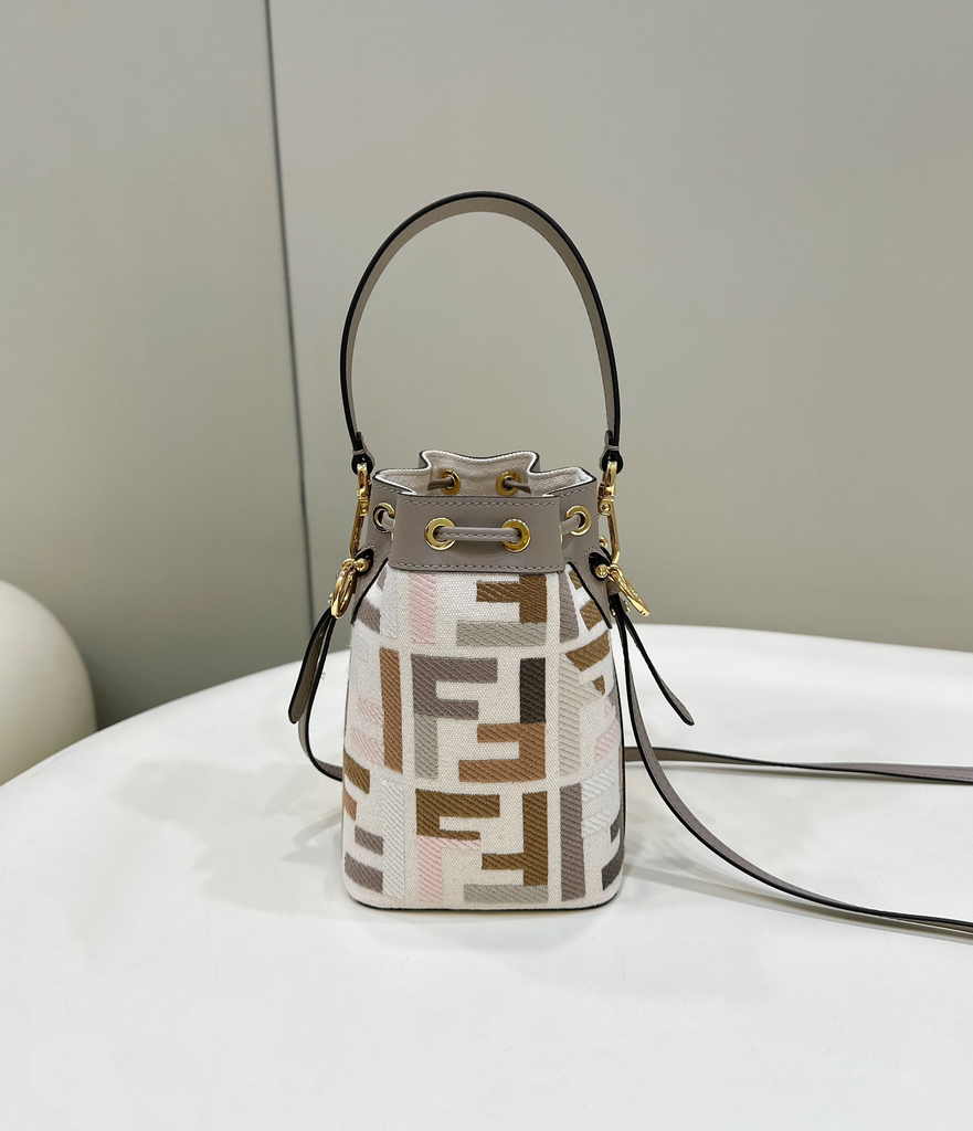 Fendi Bucket Bag Mon Tresor 8BS010 Gray Leather