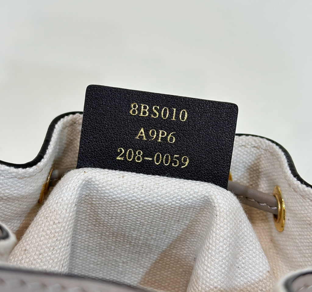 Fendi Bucket Bag Mon Tresor 8BS010 Gray Leather