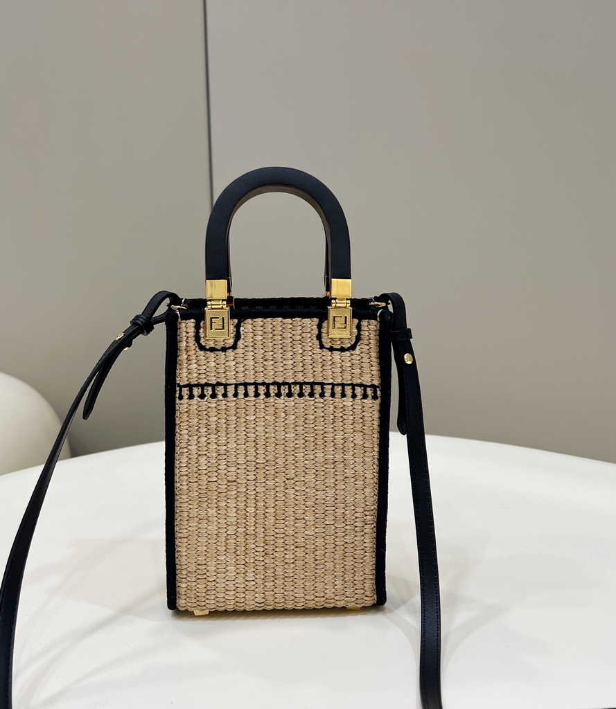 Fendi Mini Sunshine Shopper Black Natural straw mini-bag 8BS051