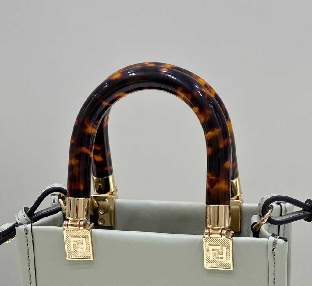Fendi Mini Sunshine Shopper green leather mini-bag 8BS051