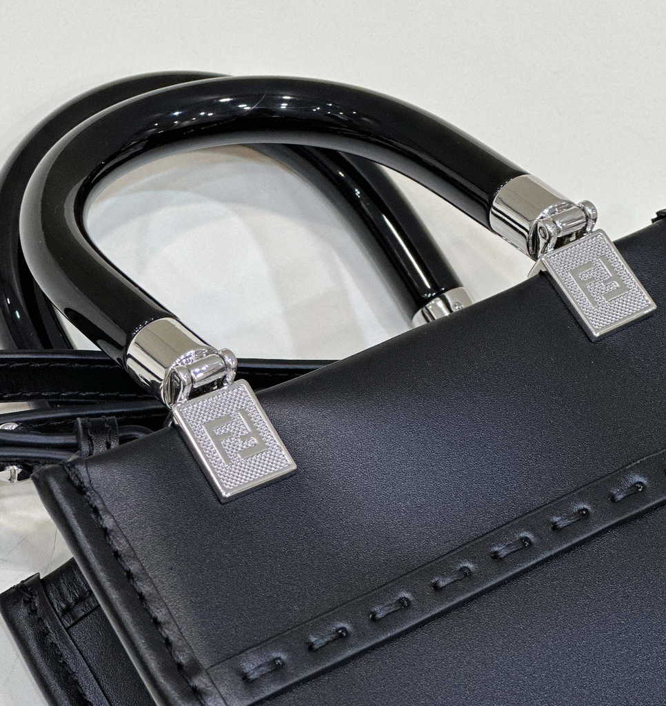 Fendi Mini Sunshine Shopper leather black mini-bag 8BS051