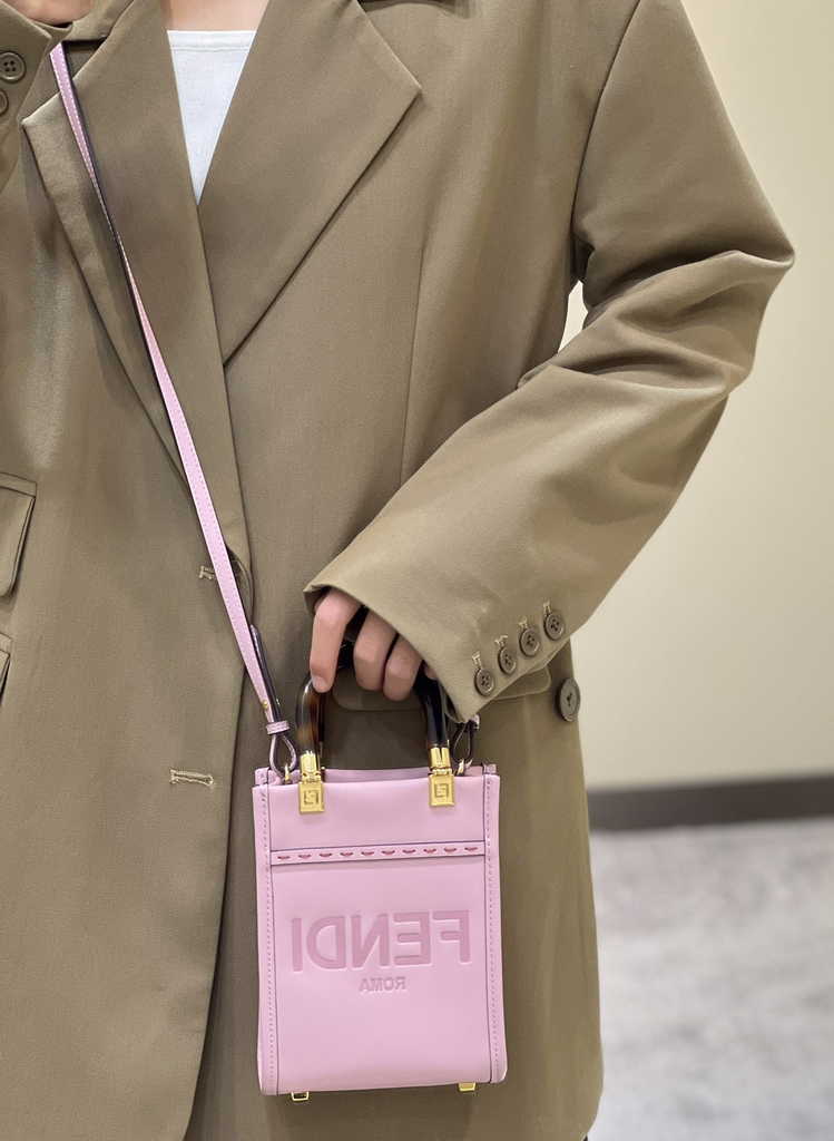 Fendi Mini Sunshine Shopper purple leather mini-bag 8BS051
