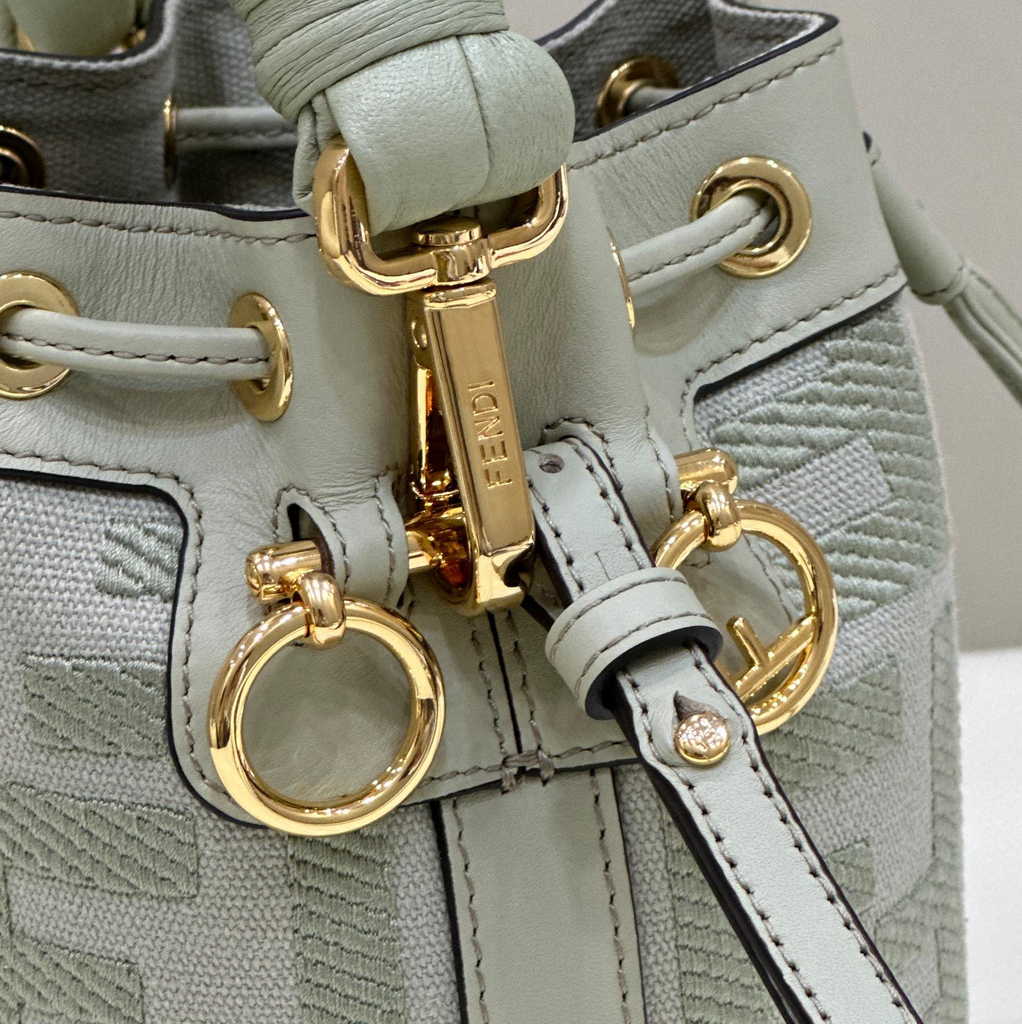 Fendi Bucket Bag Mon Tresor 8BS010 Light green FF canvas mini-bag