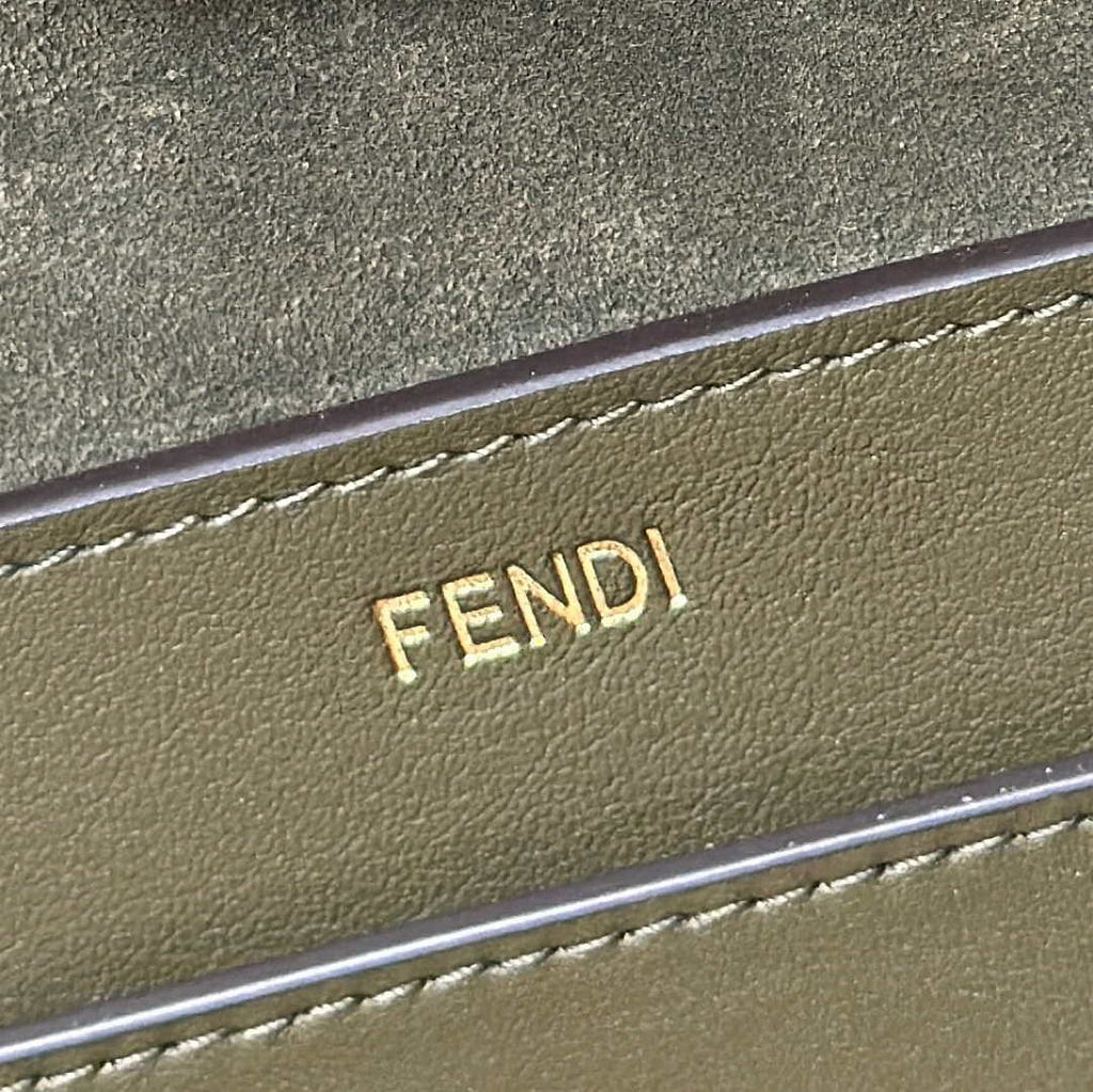 Fendi Peekaboo Soft Large Green Leather Bag 8BN358