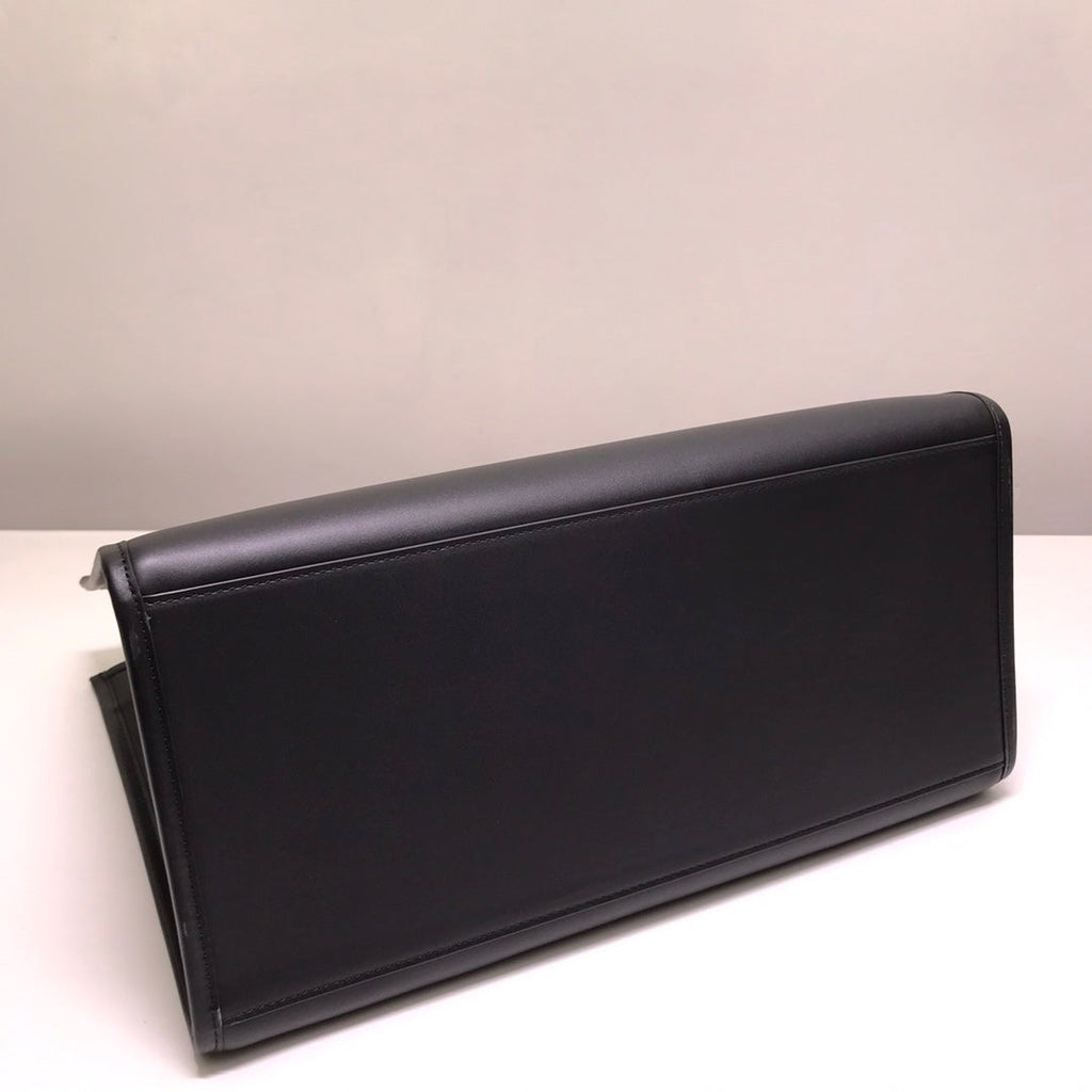 Fendi Sunshine Large Bag 8BH372 Black Leather Shopper