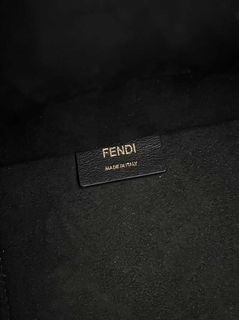 Fendi Sunshine Medium Bag 8BH386 Black leather shopper