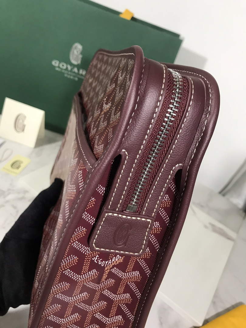 Goyard Jouvence GM Toilet Bag GY020208 Purple