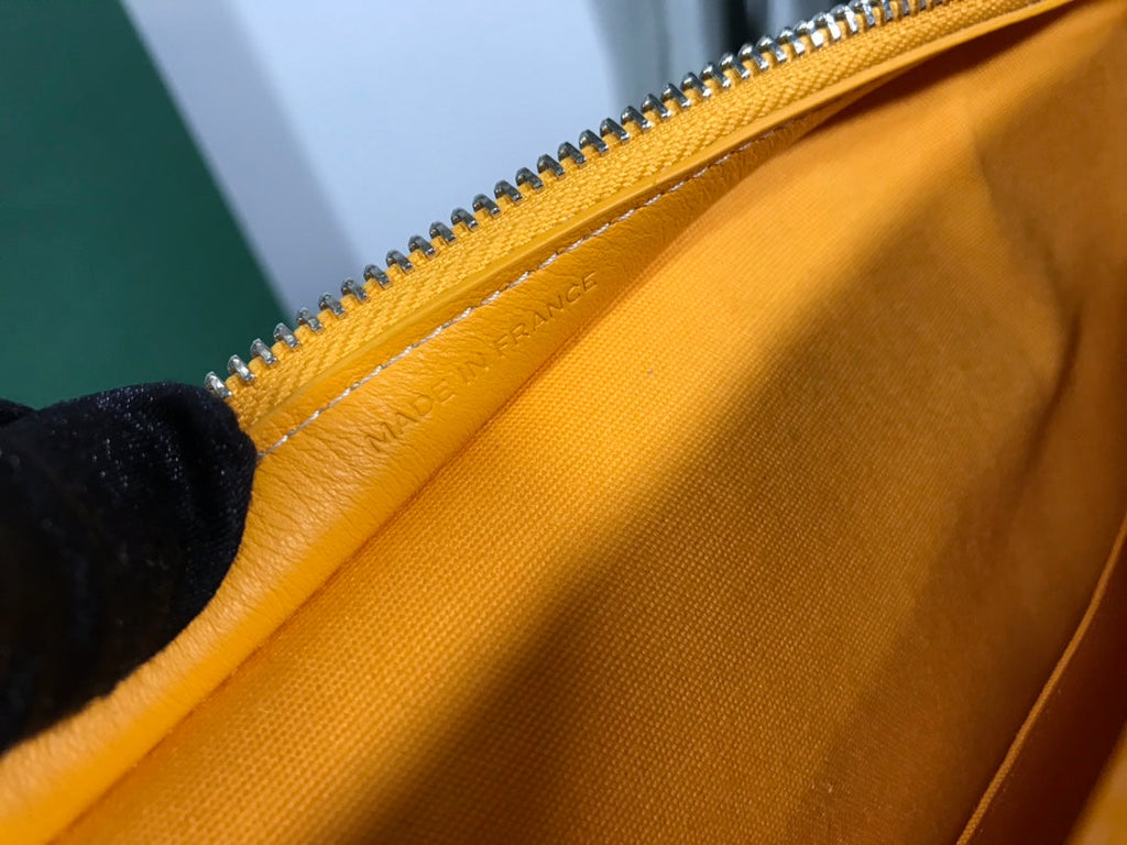 Goyard Jouvence GM Toilet Bag GY020208 Yellow