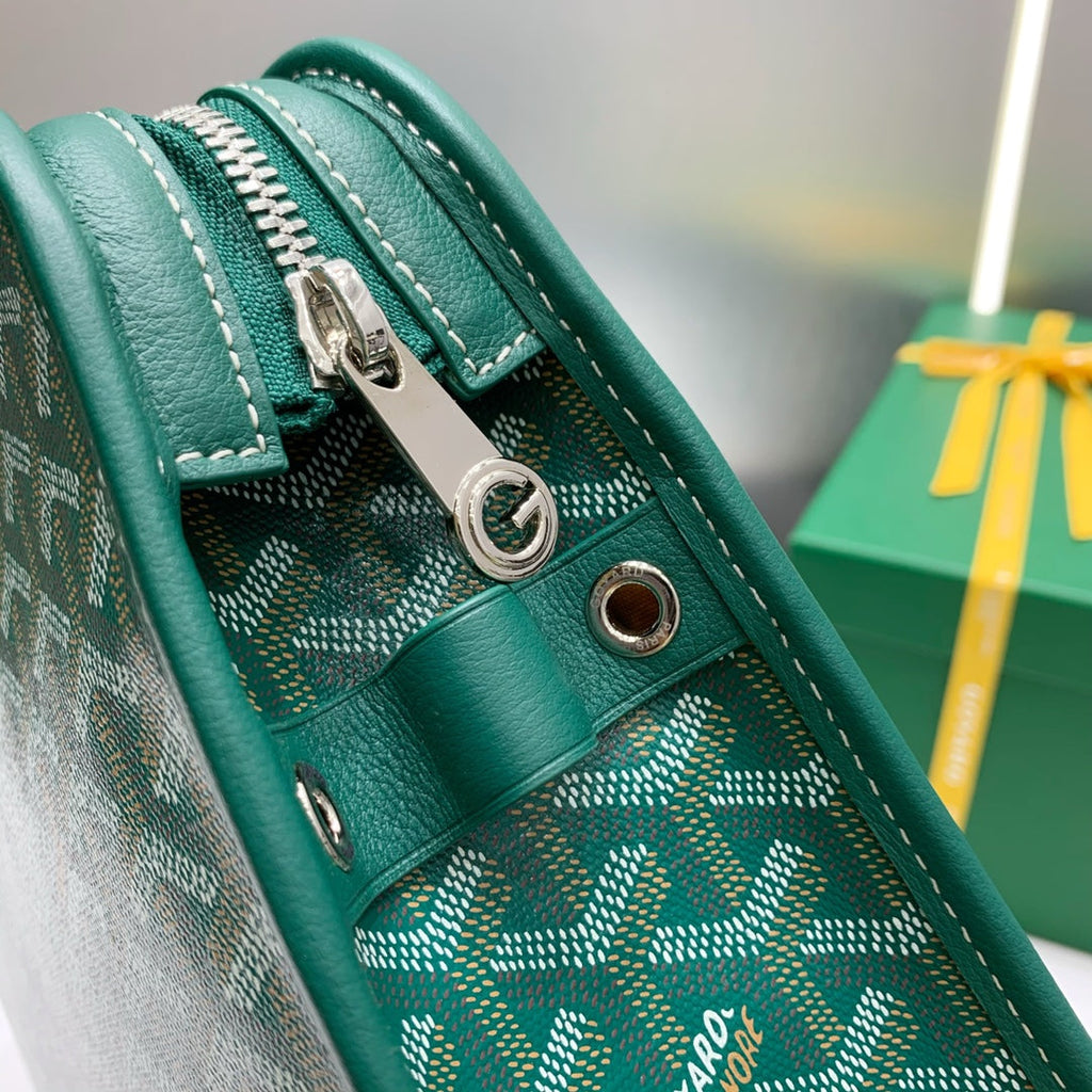 Goyard Jouvence GM Toilet Bag GY020208 Green