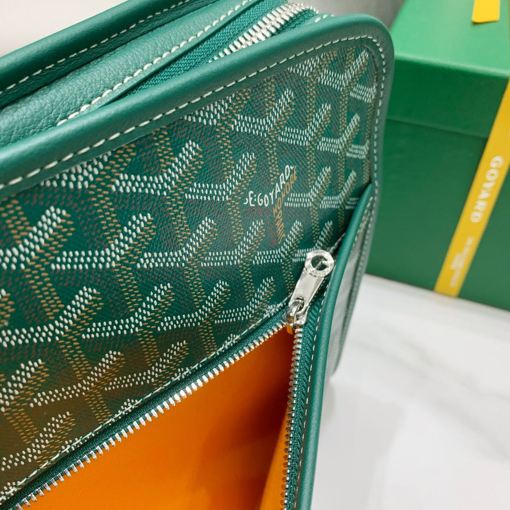 Goyard Jouvence GM Toilet Bag GY020208 Green