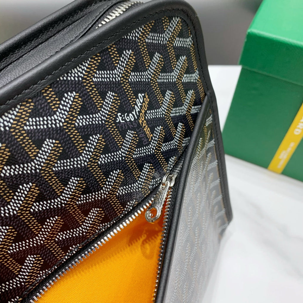 Goyard Jouvence GM Toilet Bag GY020208 Black
