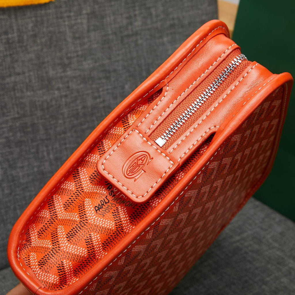 Goyard Jouvence MM Toilet Bag GY020207 Orange