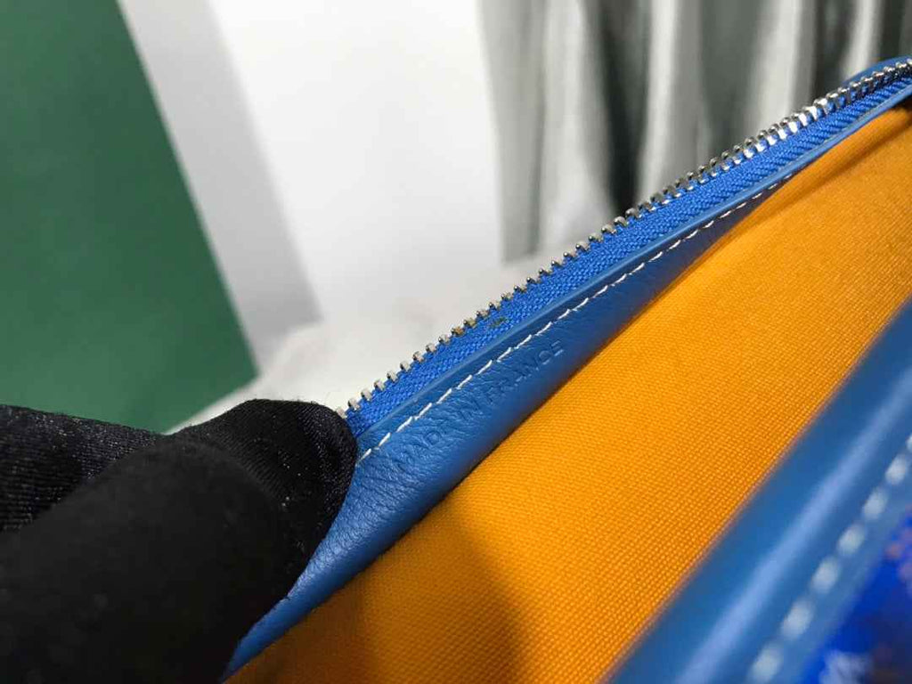 Goyard Jouvence MM Toilet Bag GY020207 Blue