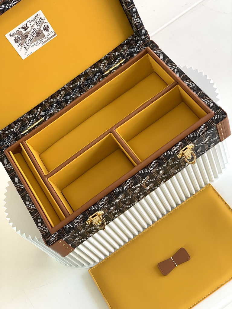Goyard Travel bags Watch Case GY030290 Tan