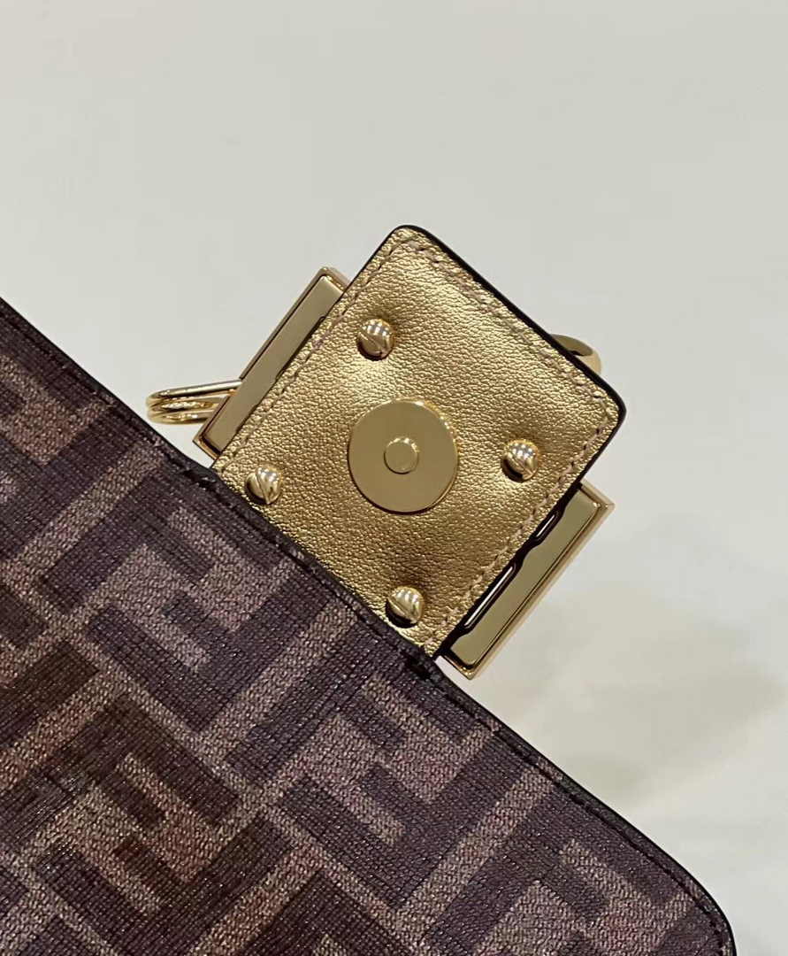 Fendi x Versace Fendace Brooch Baguette NM Bag 8BS066 Gold