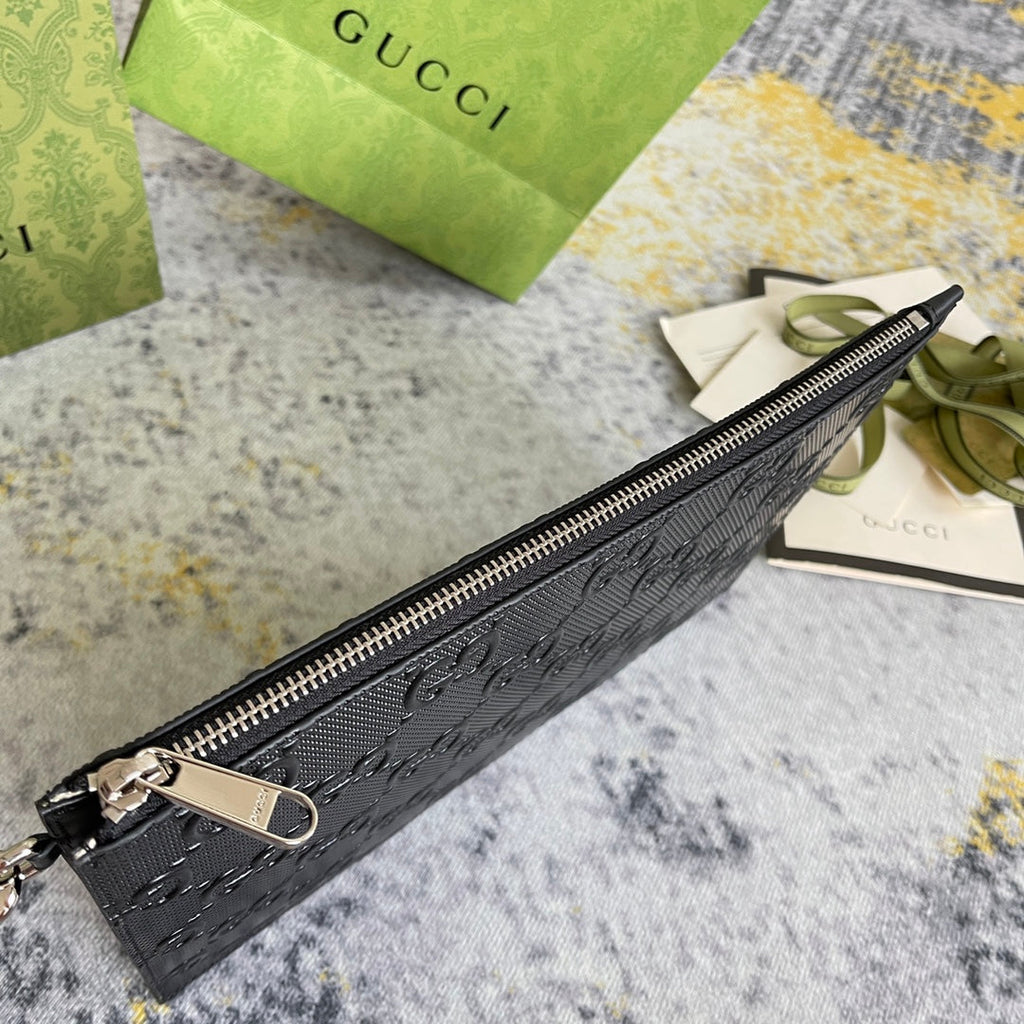 Gucci ‎‎625569 GG embossed pouch Black