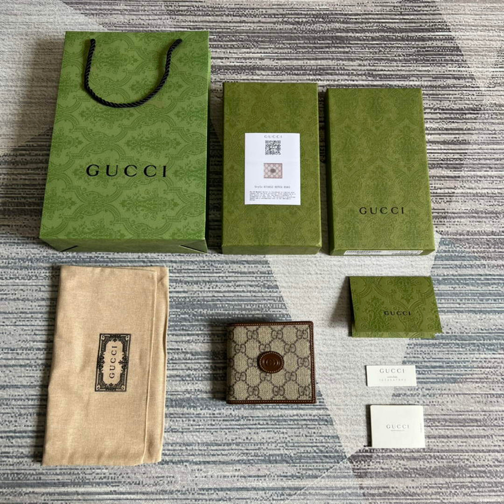 ‎Gucci 671652 Wallet with Interlocking G brown