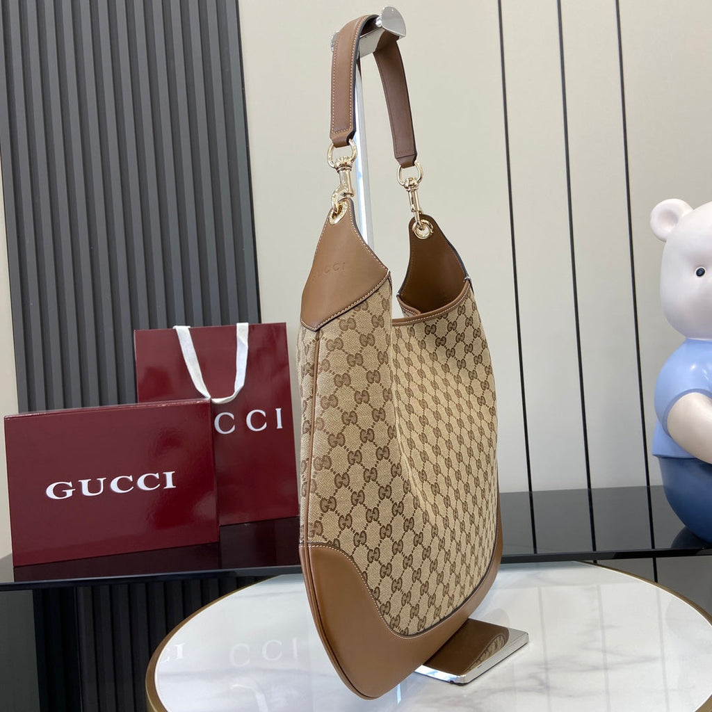 Gucci B large shoulder bag, 815924 in beige and dark brown