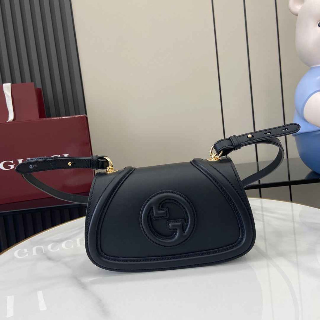 Gucci Blondie mini shoulder bag in black leather 815700