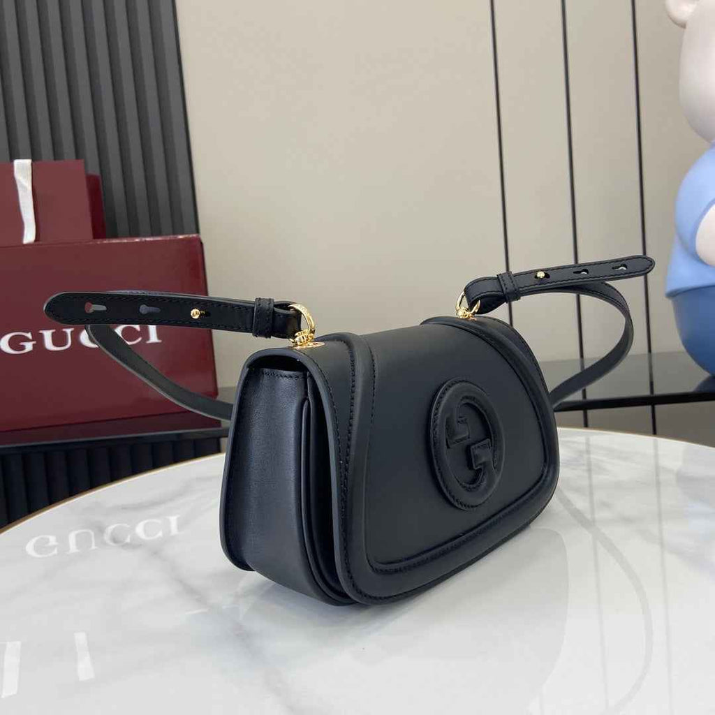 Gucci Blondie mini shoulder bag in black leather 815700