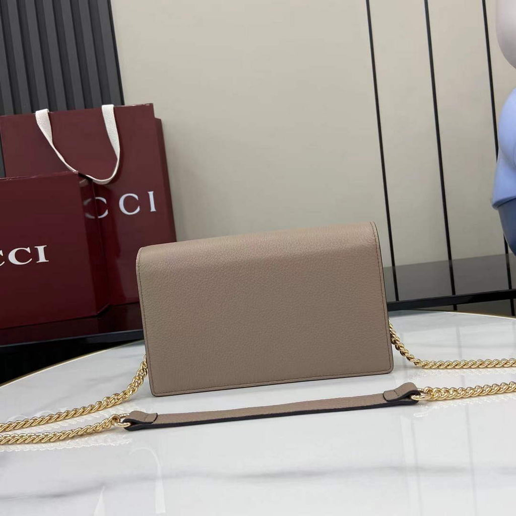 Gucci Dionysus wallet on chain ‎837373 in light pink leather