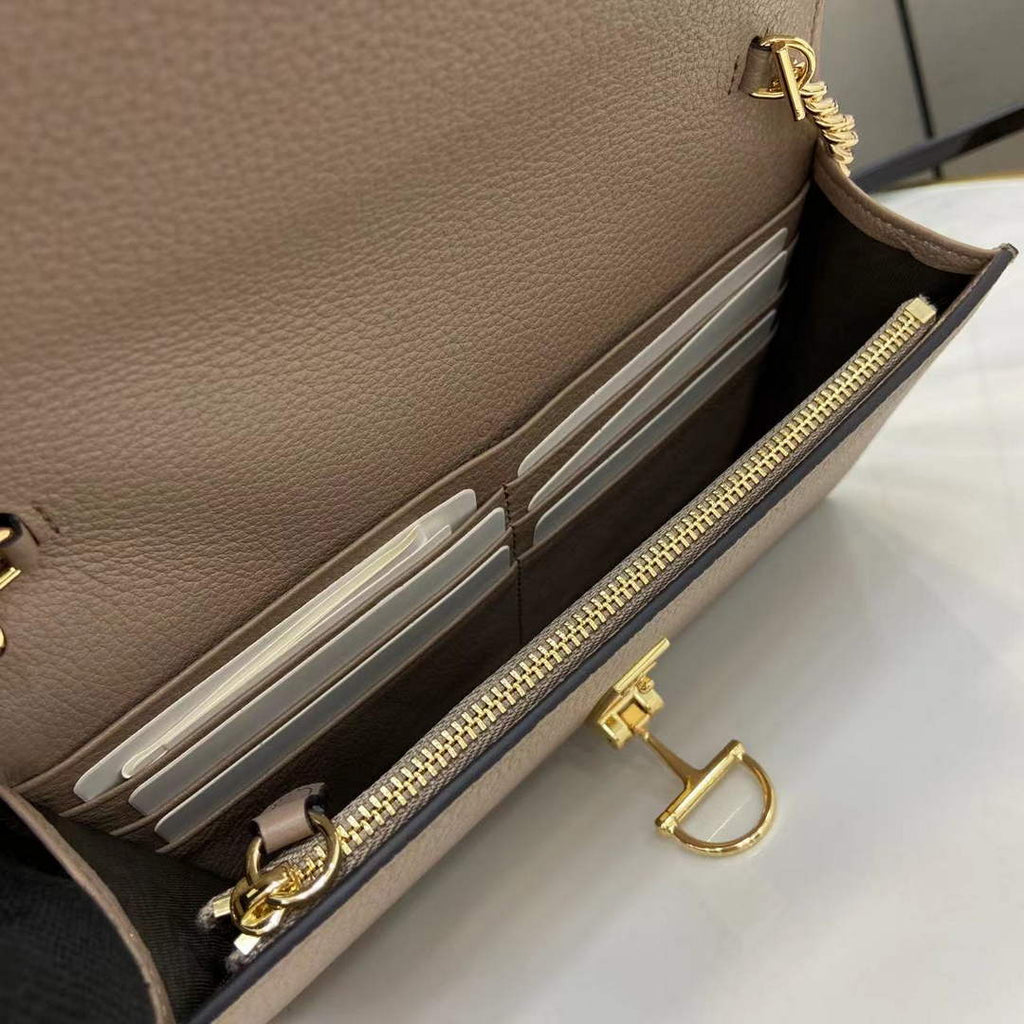 Gucci Dionysus wallet on chain ‎837373 in light pink leather