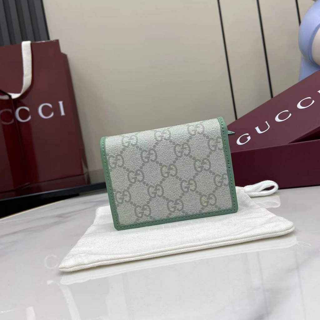 Gucci GG Emblem mini wallet, 820692 in green leather